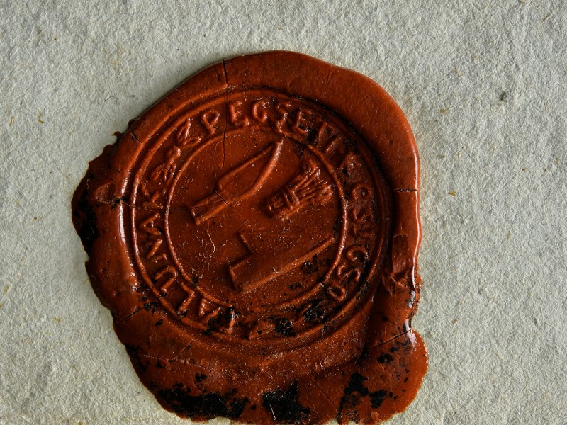 A Komáromi Református Egyházmegye pecsétjeinek lenyomatai