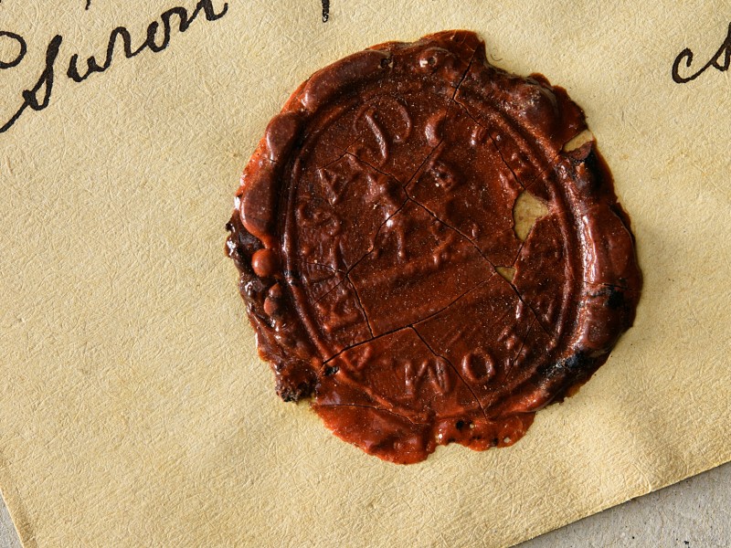 A Komáromi Református Egyházmegye pecsétjeinek lenyomatai