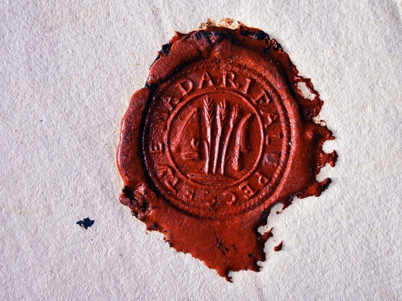 A Komáromi Református Egyházmegye pecsétjeinek lenyomatai