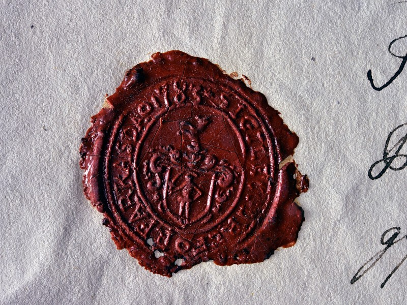 A Komáromi Református Egyházmegye pecsétjeinek lenyomatai